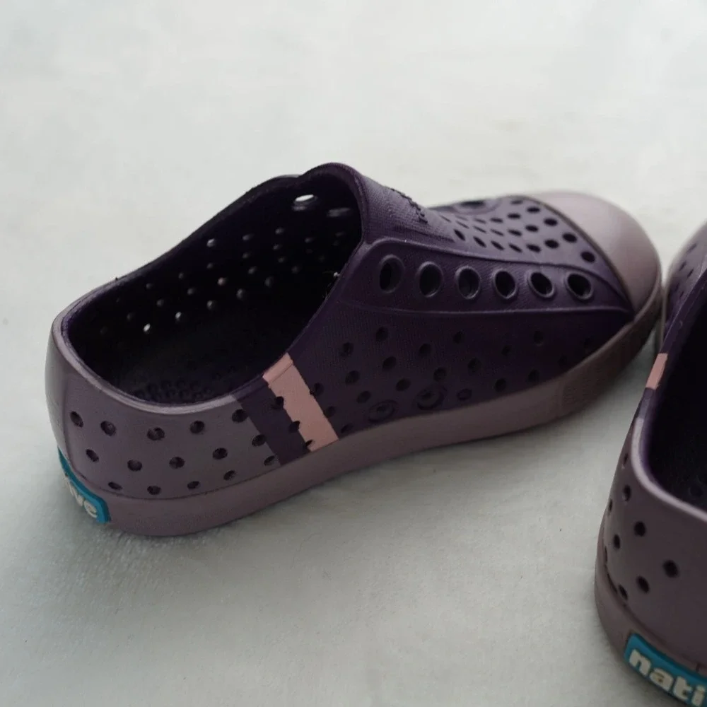 Native Shoes Jefferson Kids 8 Purple Perforated Slip On Sneakers Water Shoes